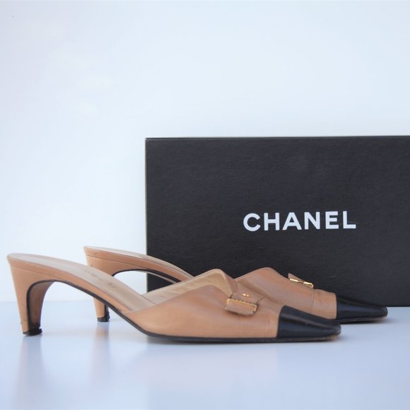 CHANEL beige and black low heel mules, US 9 - Picture 3 of 8